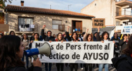 Thousands Protest Outside Ayuso's Penthouse Over Maric's Eviction